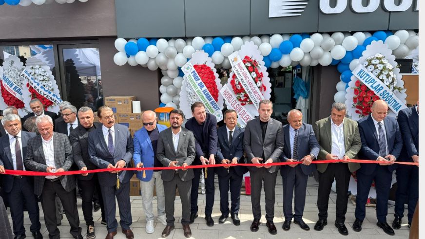 Çarşının İlk "Uğur"u Geldi: Hayırlı İşler Akpınar!
