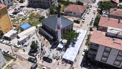 Hacı Hüseyin Kölük Camii Törenle İbadete Açıldı
