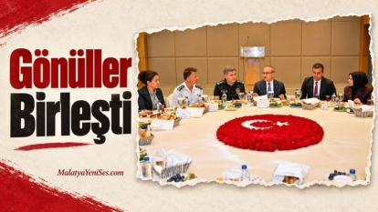  Gönüller Birleşti